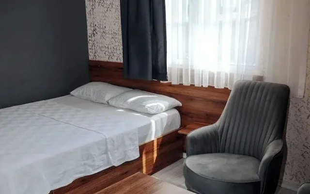 Çigli Vegas Pansiyon