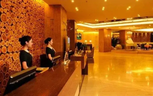 Phoenix Mountain Hotel