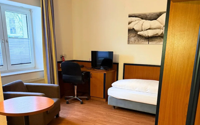 KEYLESS Boardinghouse