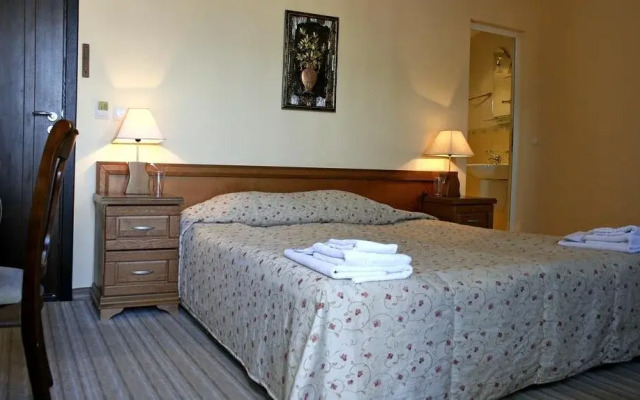 Family Hotel Zora