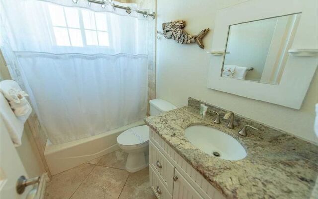 Beachy Villa Vista Apartment 5