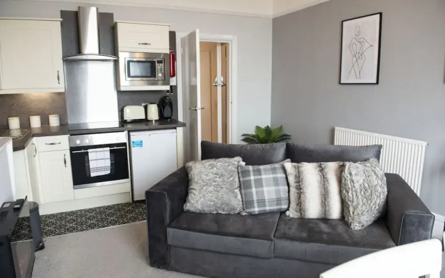 Highcliffe by Sasco Apartments