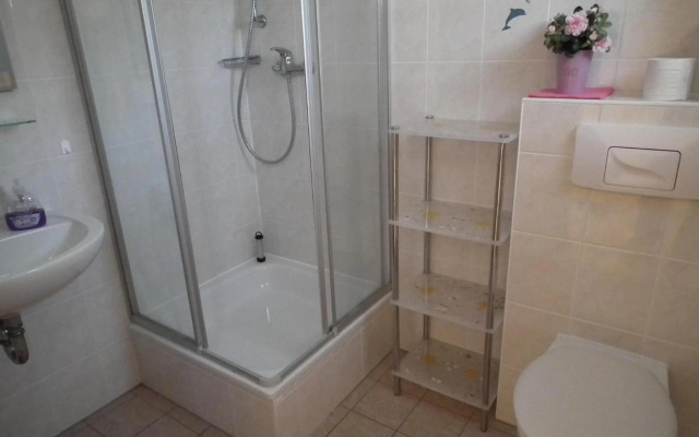 Lindenstrassee Haus Sonnengru_