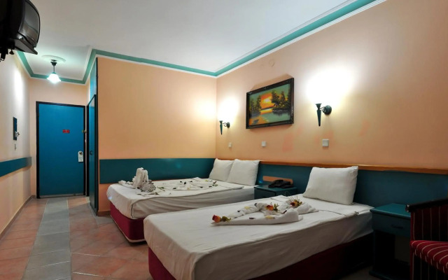 Kleopatra Sunli̇ght Hotel