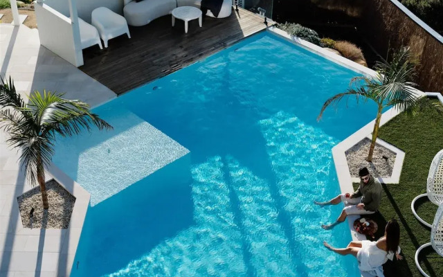 Bayview Luxe Entertainer Pool World Class View