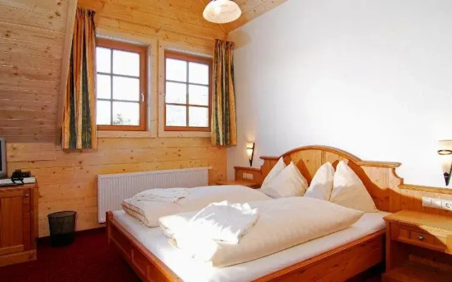 Almdorf Reiteralm mit Almhotel Edelweiss