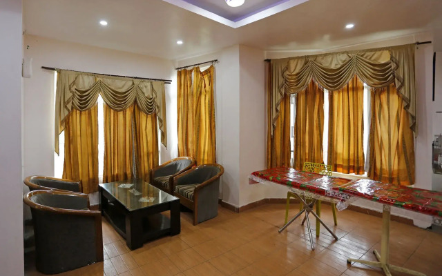 OYO Rooms 099 Near Victory Tunnel Shimla
