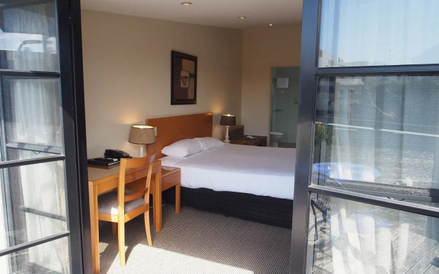 The Savoy Double Bay Hotel
