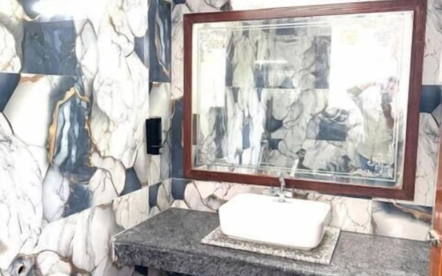 Fortune Home Service Apartment 1BHK E-30