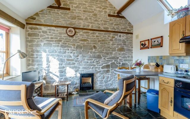 Highgrove Barns