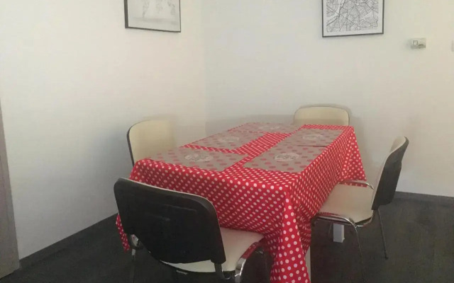 Buckingham Palace Apartman, Debrecen