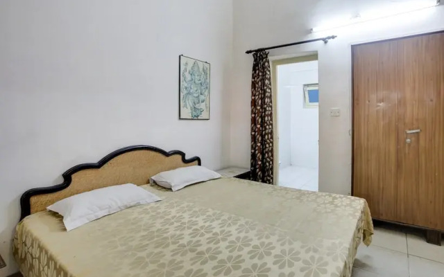 Lakshmi Guest House