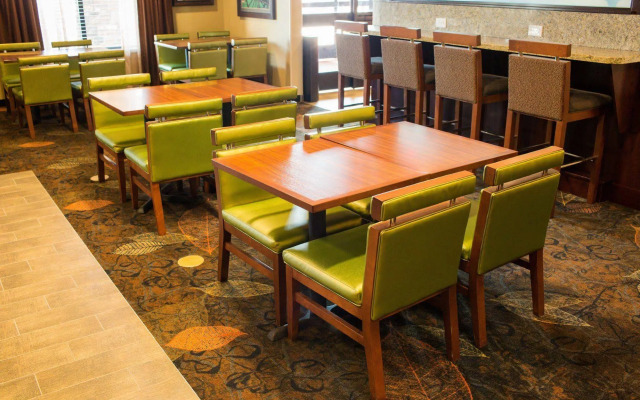 Little Missouri Inn & Suites New Town