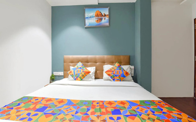 OYO Flagship 70029 Nidhivan Hotel And Rooms