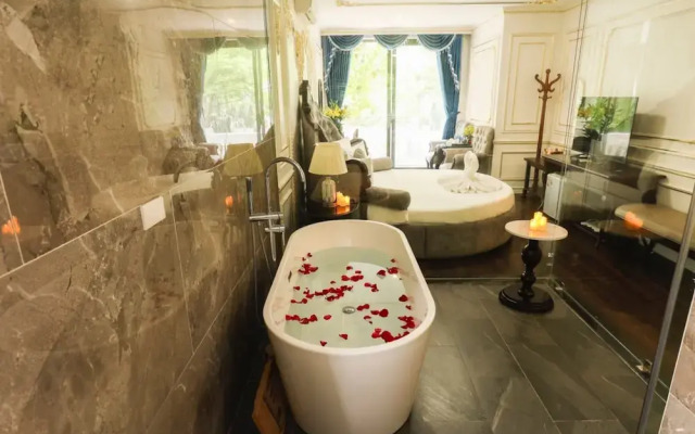 Hoang Gia Xa La Boutique Hotel