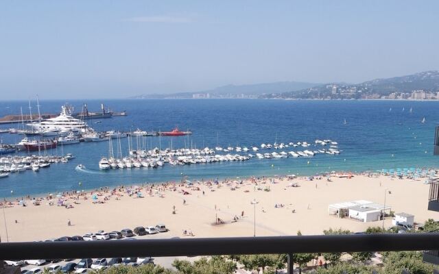 Palamos beach apartment