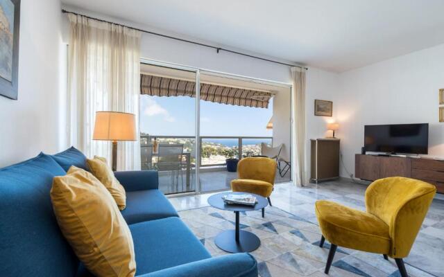 Sea View Park Swimming Pool & Tennis 2 Bdrs