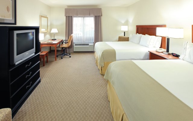 Holiday Inn Express Hotel & Suites Pine Bluff / Pines Mall, an IHG Hotel