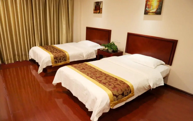 Guiyang Baolejia Hotel