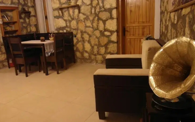 Villa Nar