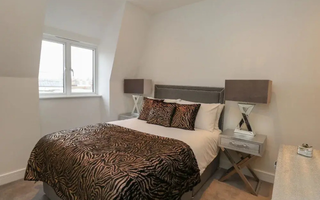 Harbourside Haven Penthouse 1