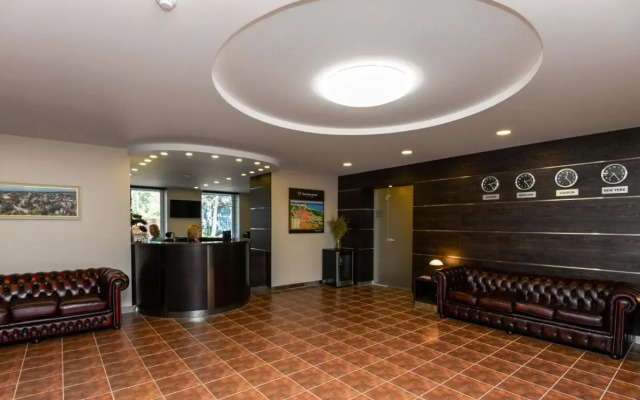 Palangos Zuvedra Hotel