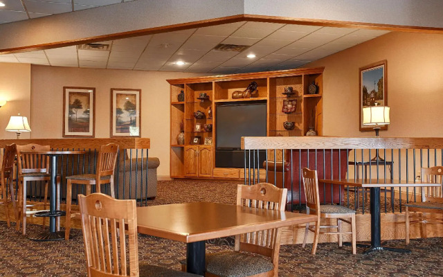 Best Western Crossroads Of The Bluffs