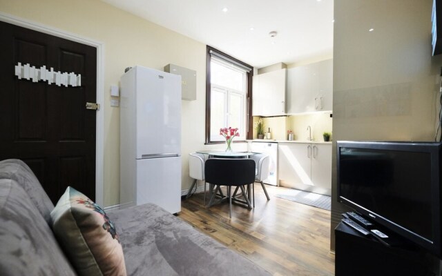 NEW 2BD Flat in Vibrant City Centre Camden!