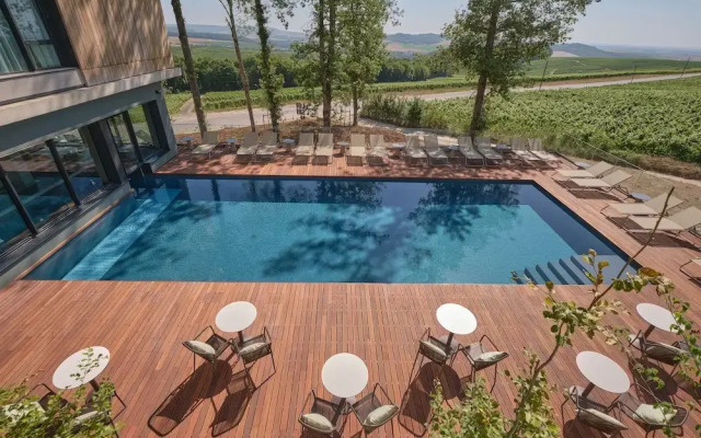Loisium Wine & Spa Hotel Champagne