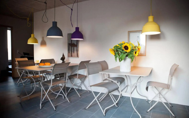 Le Coq Chantant B&B and Boutique Hotel St-Livres