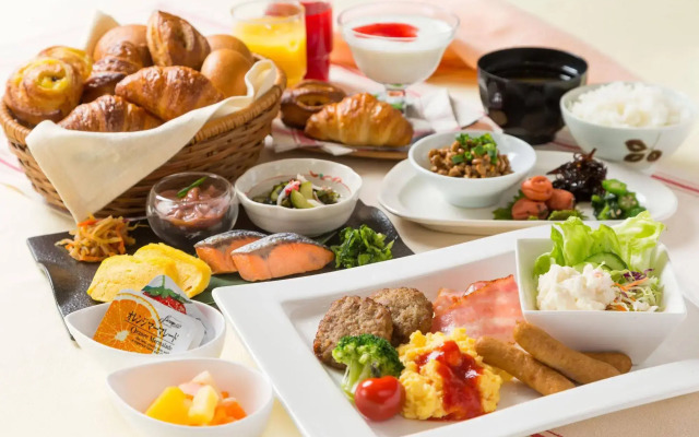 Vessel Inn Ueno Iriya Station