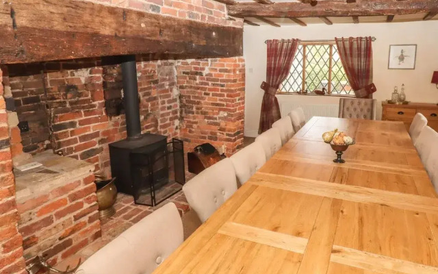 Top Farm House