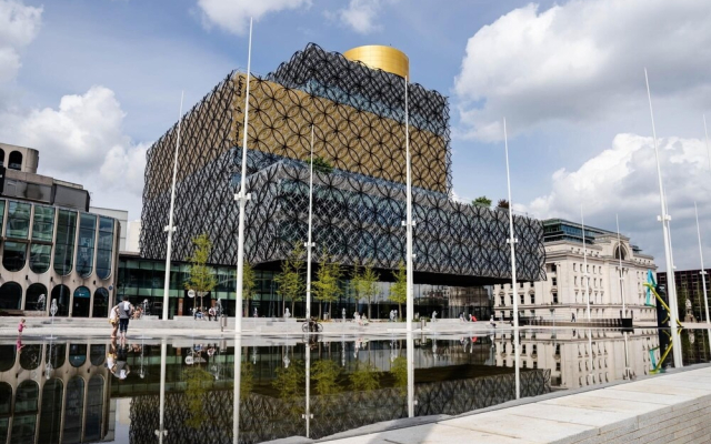 Contemporary 1 Bed - Great Central City Location