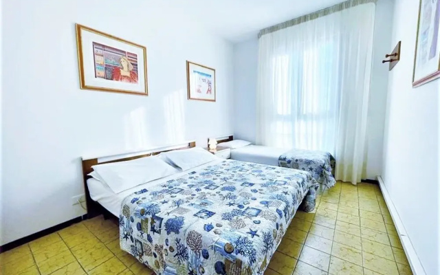 Apartment in Caorle 500 m From Beach