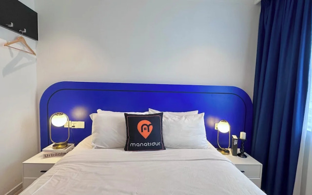 Ukiyo Hotel by manatidur