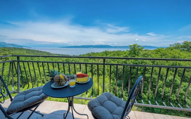 Apartment in Drenje With Sea View Terrace