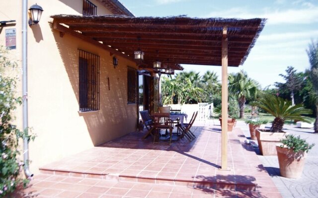 House With 4 Bedrooms in Benifayó, With Wonderful sea View, Private Po