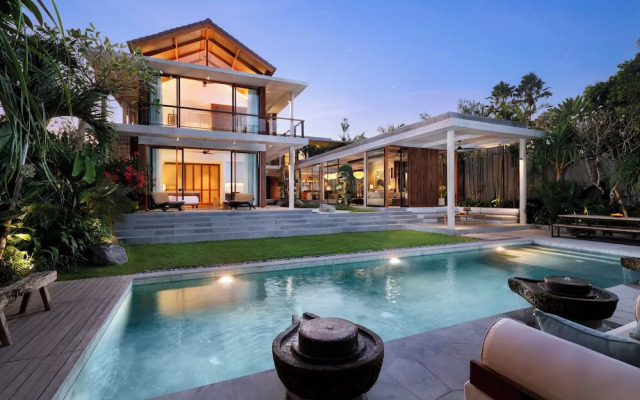 Uma Santai Villa Pererenan by Nakula