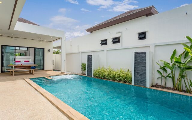 Thai-Themed 3BR Boutique Villa by Intira