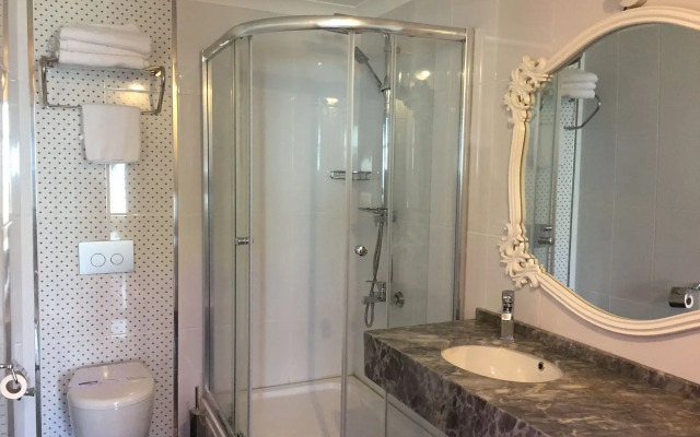 Andalouse Otel