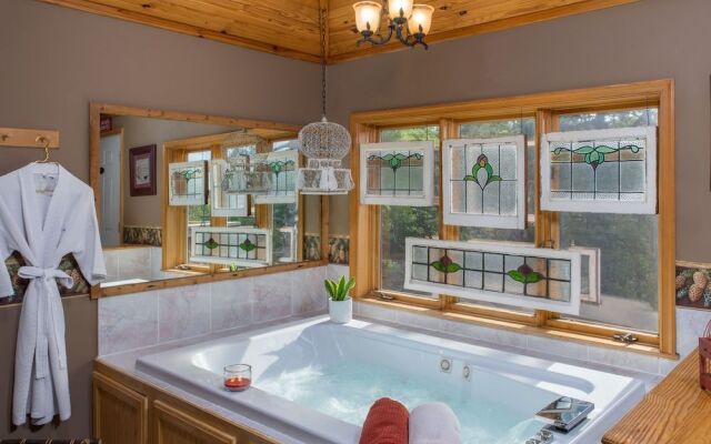 Eureka Sunset Cabins