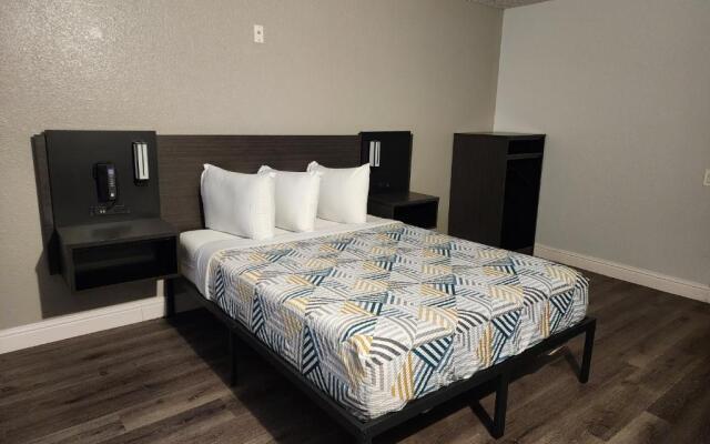 Studio 6 Sacramento, CA - Natomas & SMF Airport