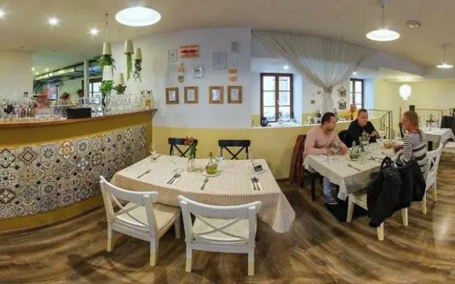 Rooms Novobranská - Orlí