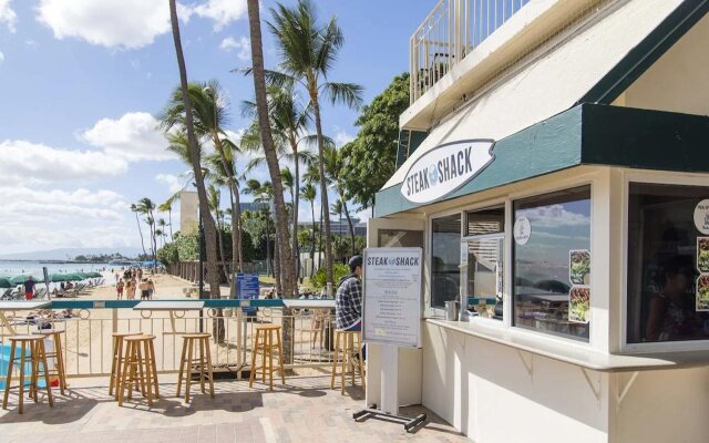 Waikiki Shore by OUTRIGGER