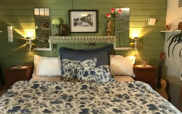 Charming studio with private patio