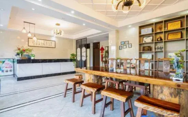 Tianmu Lake Tourism Resort Lakeside Xiaoyuan Homestay