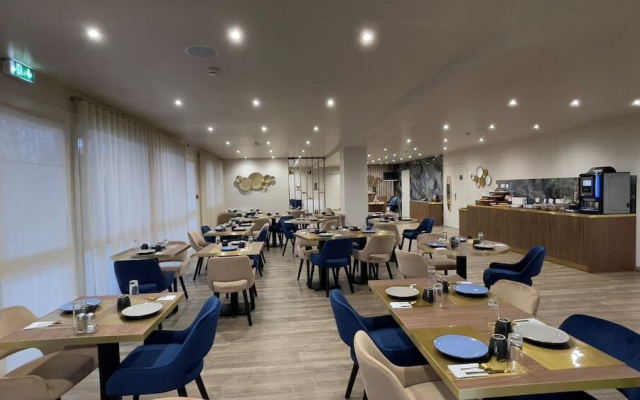 Hotel Comfort Inn Orleans Saran