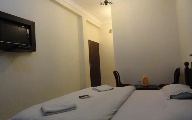 Hotel Miraya