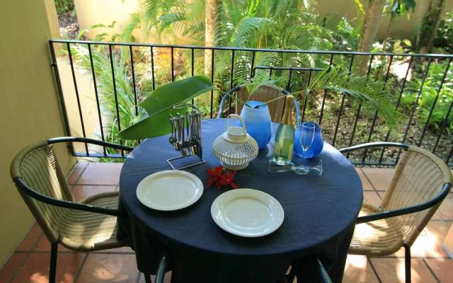 Reef Club Resort