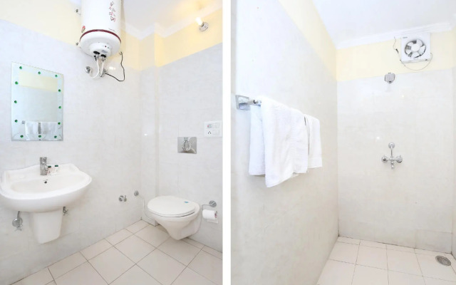 OYO 3264 Hotel Ranvir Prime